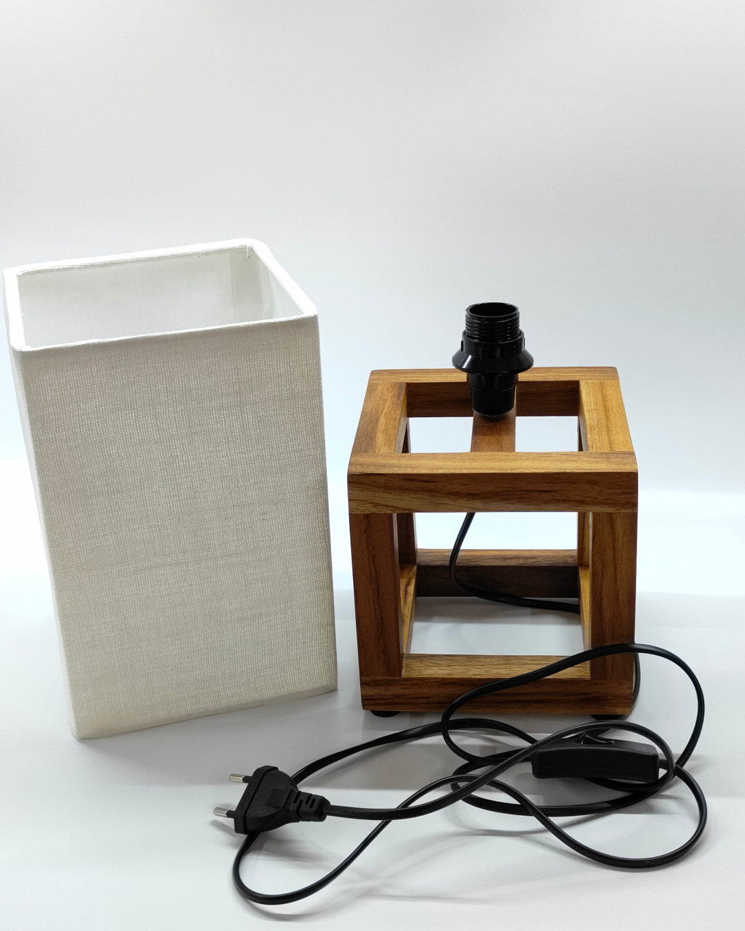 Wooden Lamp || Minimalist